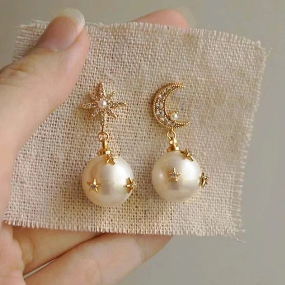 Star & Moon Asymmetrical Faux Pearl Drop Gold-Tone Earrings w Crystal Stars✨ - Picture 1 of 7